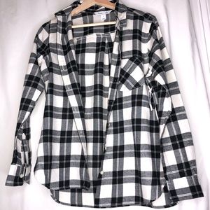 never worn, tags attached button down long sleeve